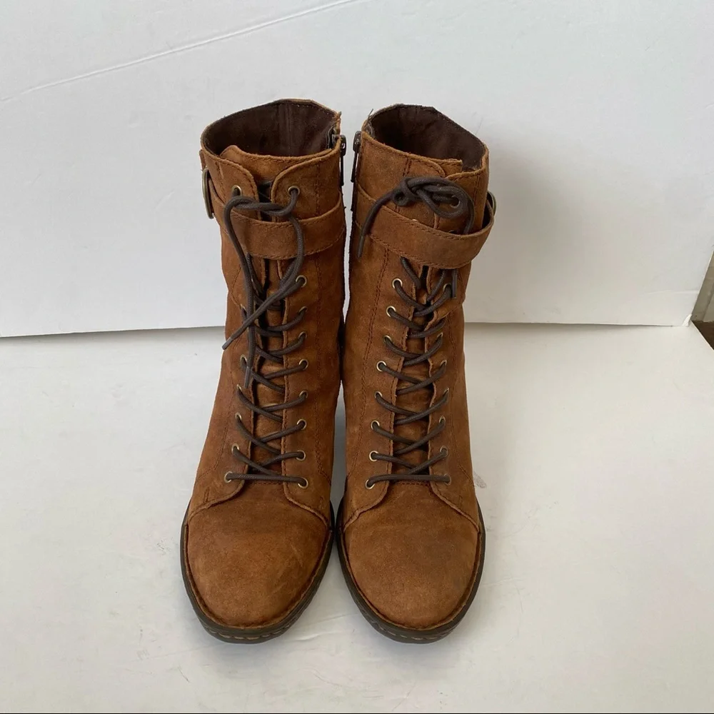 Born Cass Block Heel Lace Up Suede Boots Tan Size 9.5